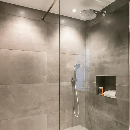 The @ Carus Kendal