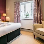 Hotel The @ Carus 3*